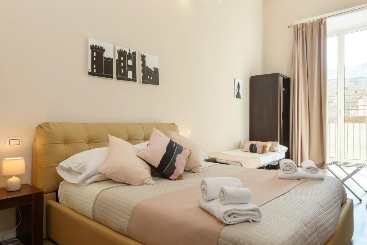 Domus Angioina Bed & Breakfast Napoli Eksteriør bilde
