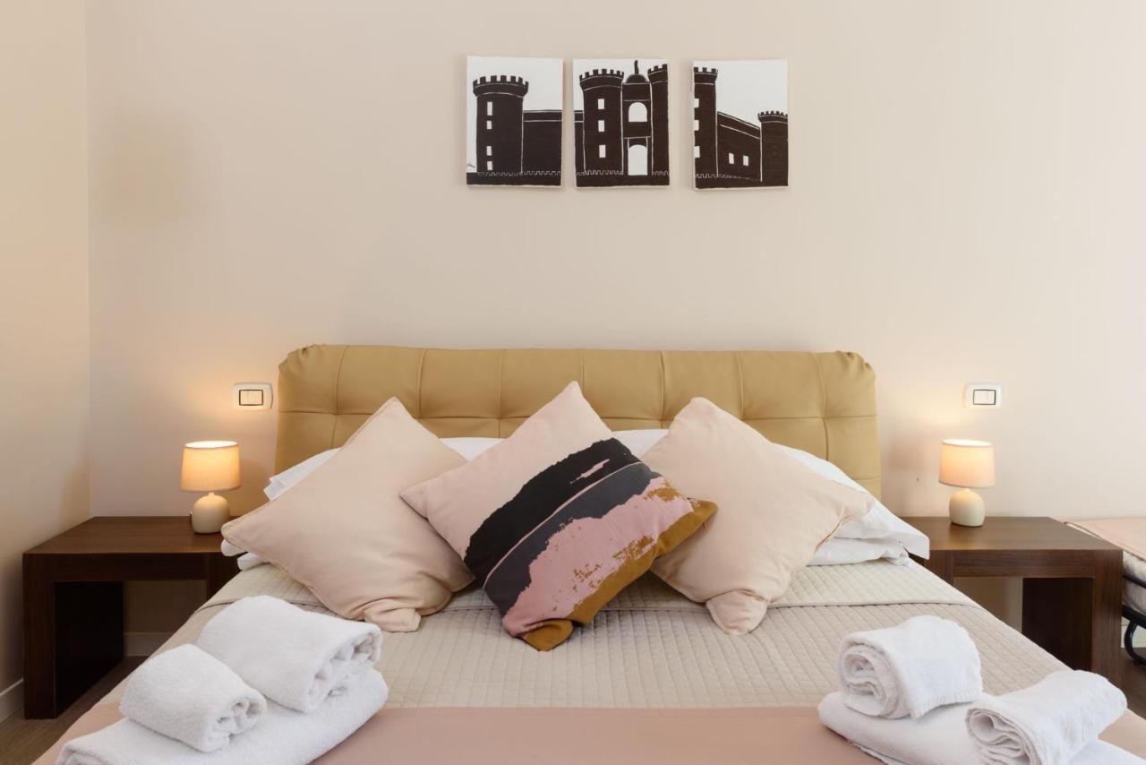 Domus Angioina Bed & Breakfast Napoli Eksteriør bilde